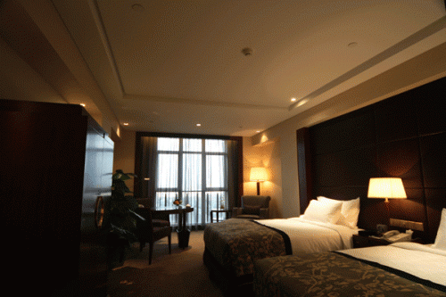 不用辞职了？高市将目光看向中国允许日元贬值美元被釜底抽薪